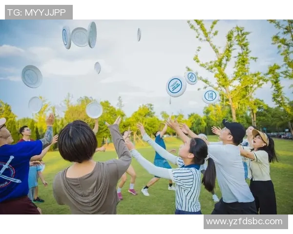 飞盘之光：深入解析深圳飞盘队员的独特技能与团队协作